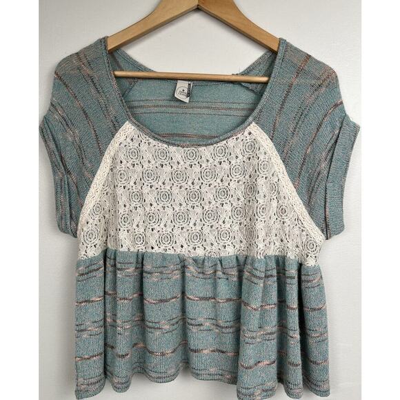 Anthropologie Sweaters - Anthropologie Paper Crane Babydoll Sweater Women’s Sz S Short Cropped Lace Panel